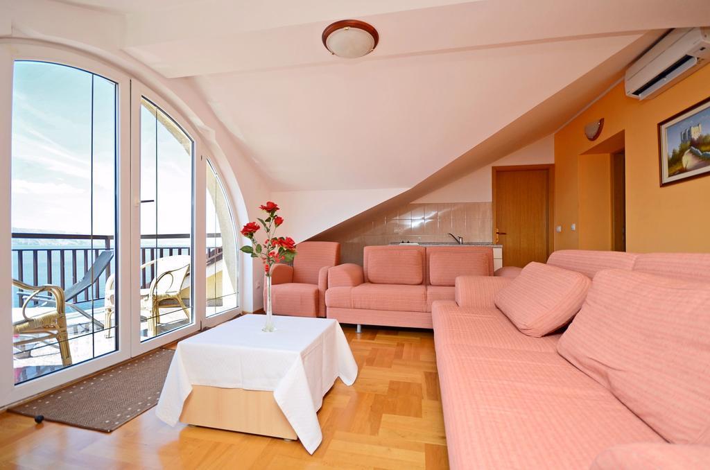 Apartments Ivanka Senj  Esterno foto