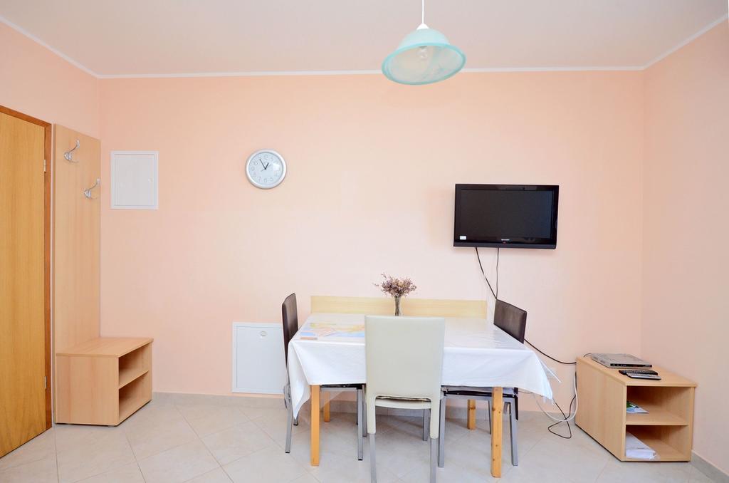 Apartments Ivanka Senj  Esterno foto
